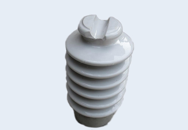 高壓線(xiàn)路柱式絕緣子